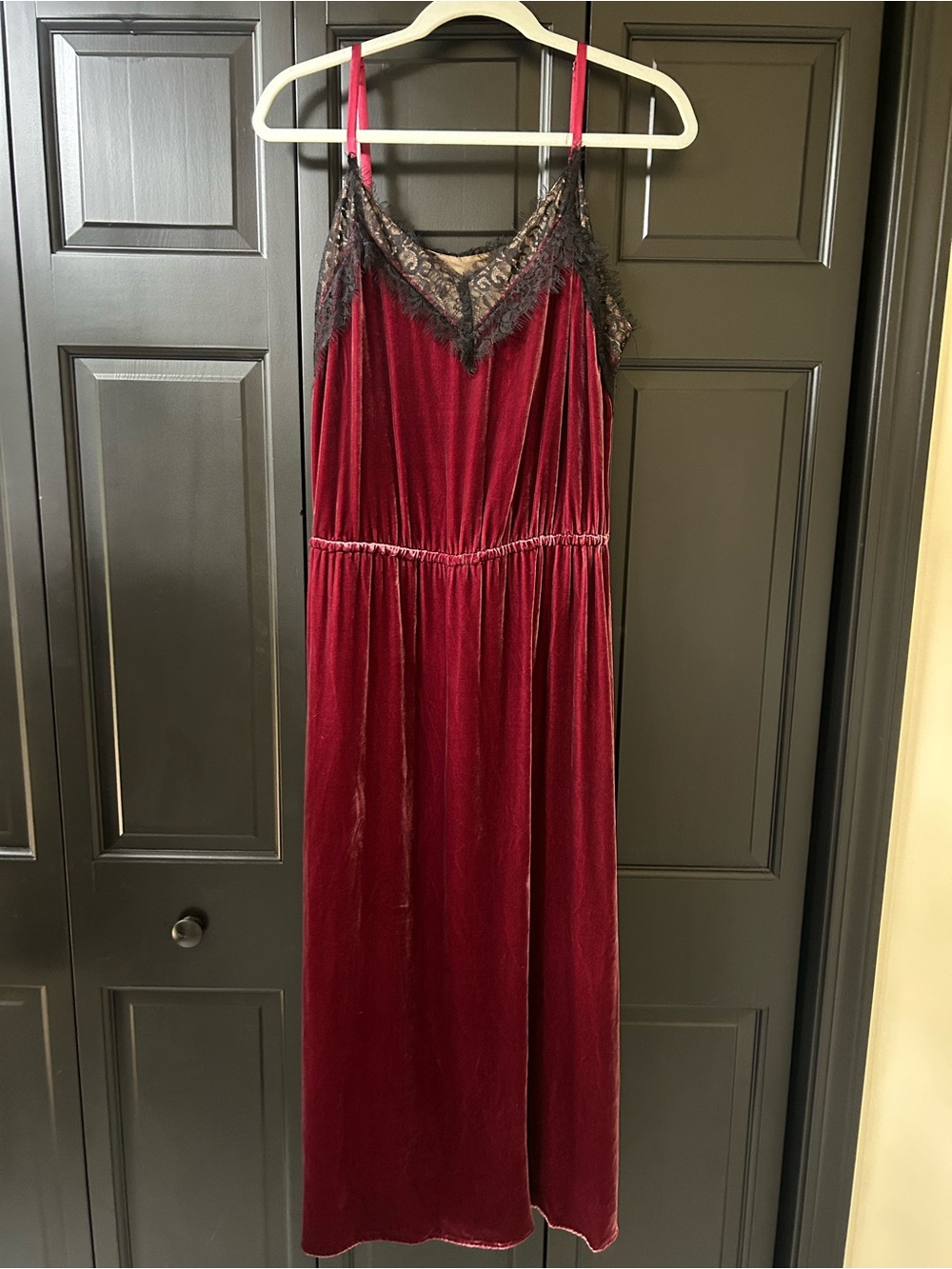 Sundance Norma Lace Trim Velvet Midi Dress (maroon) - medium